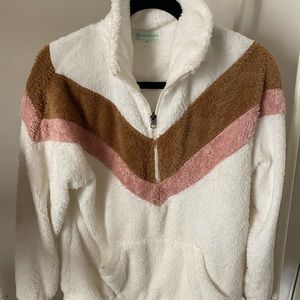 Barely worn sherpa pullover!